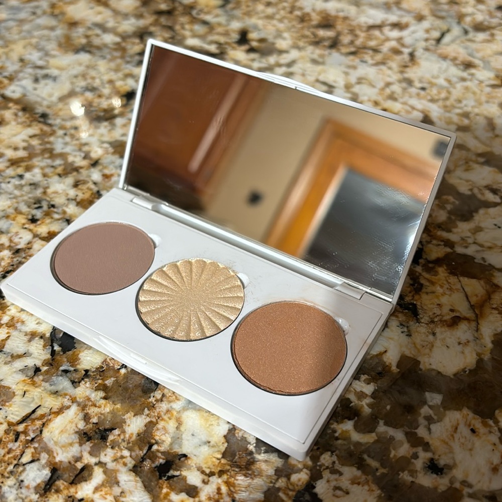 OFRA brand new